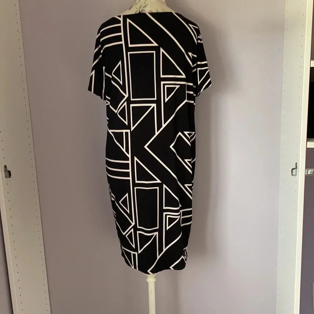Lauren Ralph Lauren printed lined dress size Small - Picture 6 of 8
